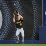 triolo-hits-rbi-single-in-12th-inning,-pittsburgh-bullpen-shines-as-pirates-beat-marlins-6-5