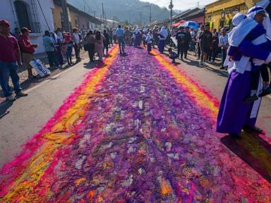 ap-photos:-good-friday-in-latin-america