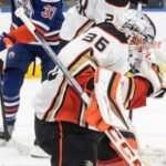 brady-tkachuk-scores-late-to-lead-senators-to-fifth-straight-win,-beating-jets-3-2