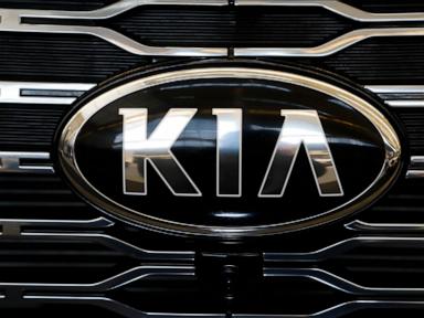 kia-recalls-over-427,000-telluride-suvs-because-they-might-roll-away-while-parked