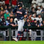 canzone-hits-3-run-homer,-mariners-hold-on-to-beat-guardians-5-4