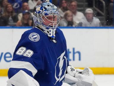 stamkos-has-3-goals-and-an-assist,-kucherov-adds-3-assists-as-lightning-beat-blue-jackets-5-2