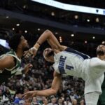 portis-scores-30-points,-bucks-beat-magic-117-99-without-injured-antetokounmpo