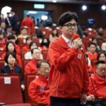 south-korea’s-prime-minister-and-top-presidential-officials-offer-to-resign-after-election-defeat