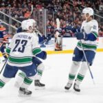 desmith-stops-32-shots-and-canucks-sweep-season-series-with-3-1-win-over-oilers