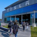 tesla-plans-to-lay-off-10%-of-workforce-after-dismal-quarterly-sales,-multiple-news-outlets-report