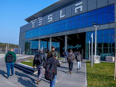 tesla-plans-to-lay-off-10%-of-workforce-after-dismal-quarterly-sales,-multiple-news-outlets-report