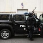 police-in-paris-detain-a-man-at-iran’s-consulate-after-reports-he-was-armed,-but-find-no-weapons