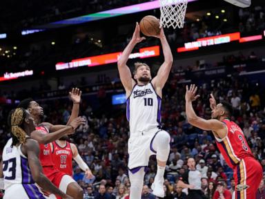 ingram,-valanciunas-lift-zion-less-pelicans-past-kings-and-into-the-playoffs