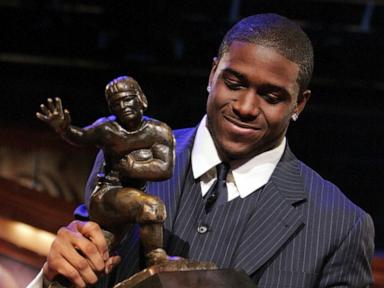 reggie-bush-is-reinstated-as-2005-heisman-trophy-winner,-with-organizers-citing-nil-rule-changes