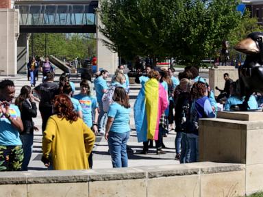 a-ban-in-kansas-on-gender-affirming-care-also-would-bar-advocacy-for-kids’-social-transitions