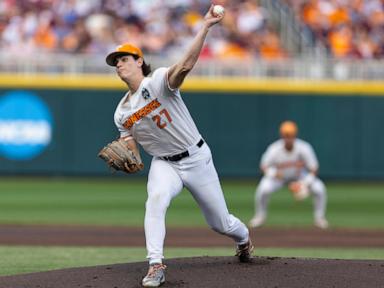 texas-a&m-builds-big-lead-early-and-beats-tennessee-9-5-in-game-1-of-college-world-series-finals