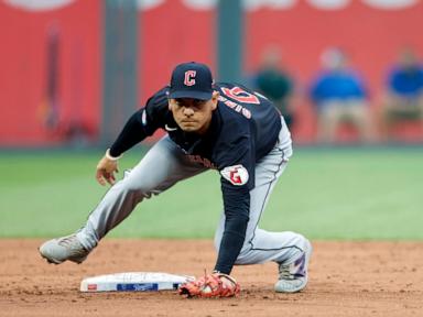 pasquantino-hits-go-ahead-sacrifice-fly-as-royals-rally-to-beat-al-central-rival-guardians,-2-1