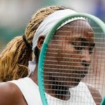 coco-gauff-and-carlos-alcaraz-advance-at-wimbledon,-naomi-osaka-loses