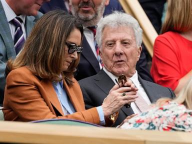 actor-dustin-hoffman-and-super-bowl-winner-patrick-mahomes-among-celebrities-at-wimbledon