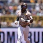 eugenio-suarez-homers,-doubles-and-has-5-rbis-in-the-diamondbacks’-9-1-victory-over-the-padres