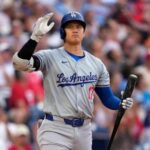 phillies-back-nola-with-3-homers-and-down-dodgers-5-1-to-finish-3-game-sweep