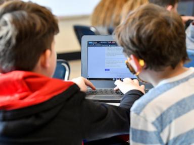 what-to-know-about-the-kids-online-safety-act-and-its-chances-of-passing