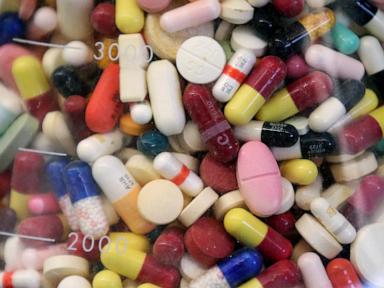too-many-pills?-how-to-talk-to-your-doctor-about-reviewing-what’s-needed