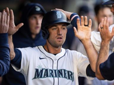 jose-soriano-allows-1-run-into-the-8th-inning-and-angels-top-reeling-mariners-5-1