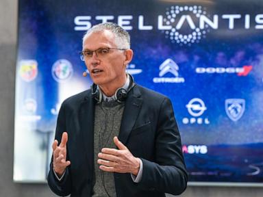 carmaker-stellantis-pledges-to-tackle-problems-in-north-america-as-profits-plunge