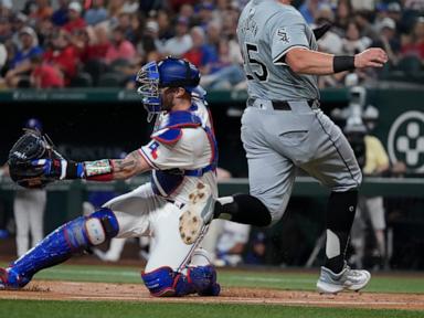 garcia-snaps-slump-and-eovaldi-strikes-out-10-as-rangers-win-4th-in-a-row,-10-2-over-white-sox