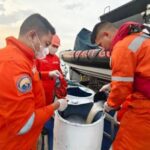 philippines-plans-to-siphon-off-oil-cargo-from-sunken-tanker-to-avert-‘catastrophe’