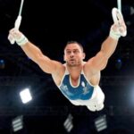 kaylia-nemour-of-algeria-wins-the-gold-in-uneven-bars-and-suni-lee-takes-the-bronze