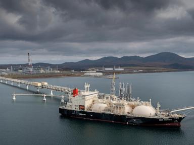 french-imports-of-russia’s-liquified-natural-gas-surge,-and-ukraine-supporters-seek-a-stop