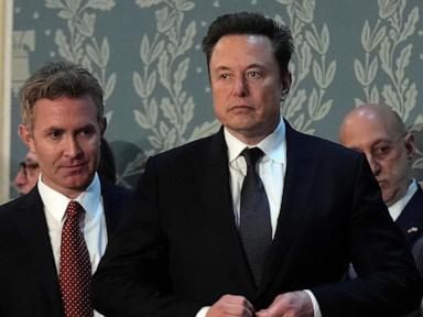 elon-musk’s-x-sues-advertisers-over-alleged-‘massive-advertiser-boycott’-after-twitter-takeover