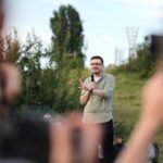 for-freed-russian-opposition-activist-ilya-yashin,-resuming-work-against-putin-is-his-priority