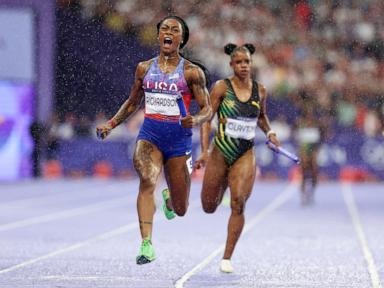 sha’carri-richardson-rallies-us-in-4×100-relay-to-win-her-first-olympic-gold-medal