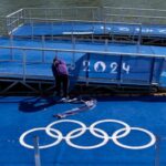 olympics-closing-ceremony-latest:-paris-games-set-to-close-at-stade-de-france