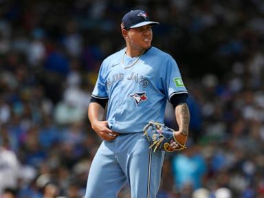 seiya-suzuki-hits-a-game-ending-single-as-the-chicago-cubs-top-the-toronto-blue-jays-6-5