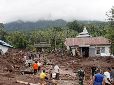 flash-flood-on-indonesia’s-eastern-ternate-island-leaves-11-dead