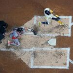 yastrzemski’s-homer-in-the-7th-sparks-giants-to-5-4-victory-over-brewers