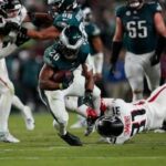 barkley’s-pivotal-drop-late-in-4th-quarter-burns-eagles-in-22-21-loss-to-atlanta-falcons