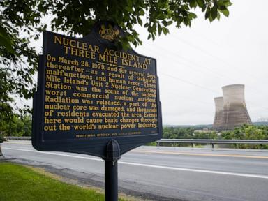 a-new-life-is-proposed-for-three-mile-island-supplying-power-to-microsoft-data-centers