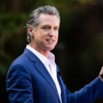 california-governor-signs-law-to-protect-children-from-social-media-addiction
