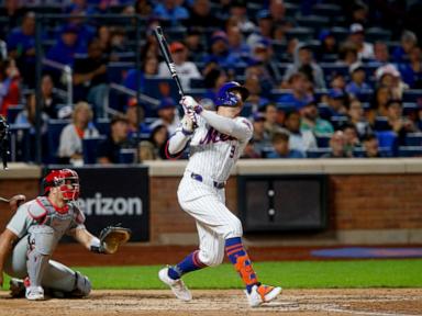 nimmo-homer-lifts-mets-to-2-1-win-as-new-york-takes-3-of-4-and-delays-phillies’-nl-east-clinch