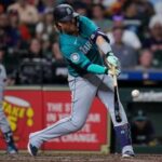 miller-throws-7-shutout-innings-as-mariners-prevent-astros-from-clinching-al-west-with-6-1-win