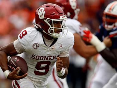 no.-21-oklahoma-rallies-late,-stuns-auburn-for-first-ever-southeastern-conference-win