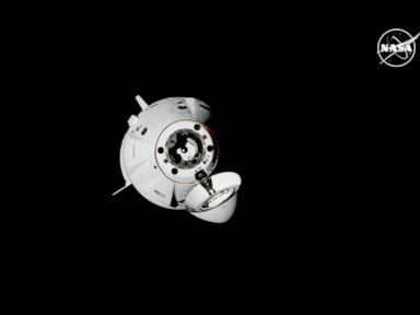 stuck-nasa-astronauts-welcome-spacex-capsule-that’ll-bring-them-home-next-year