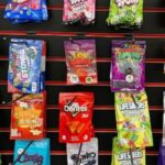 what-to-know-about-delta-8-and-other-common-vape-shop-drugs