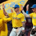 tyler-o’neill-homers-twice-and-red-sox-send-white-sox-to-111th-loss-with-7-5-win