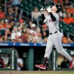 pavin-smith-homers-in-first-3-at-bats,-has-8-rbis-in-diamondbacks’-12-6-win-over-astros