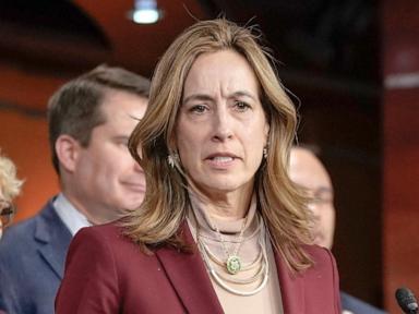 congressional-democrats-push-resolution-that-says-hospitals-must-provide-emergency-abortions