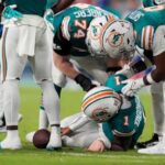 opinions-on-what-tagovailoa-should-do-next-vary-after-his-3rd-concussion-since-joining-dolphins