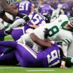 jets-qb-rodgers-dealing-with-a-low-ankle-sprain,-but-saleh-says-he-should-be-fine-to-play
