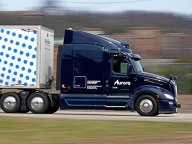 autonomous-truck-company-aurora-delays-hauling-freight-without-human-drivers-until-april